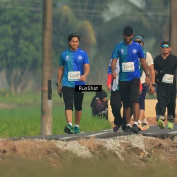Runner Photo 5938573