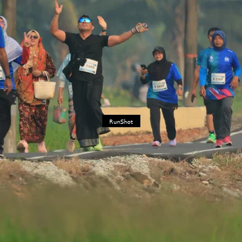 Runner Photo 5938596