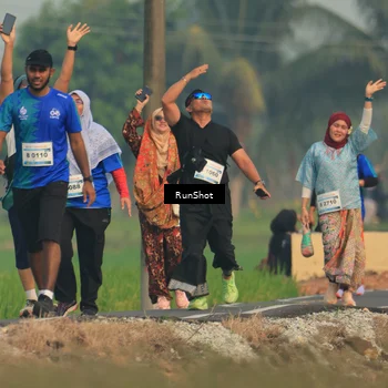 Runner Photo 5938631