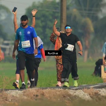 Runner Photo 5938647