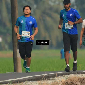 Runner Photo 5938721
