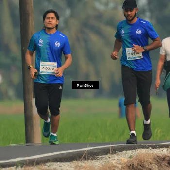Runner Photo 5938722