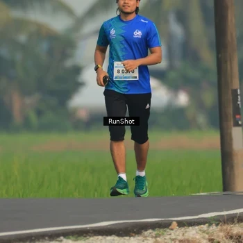 Runner Photo 5938743