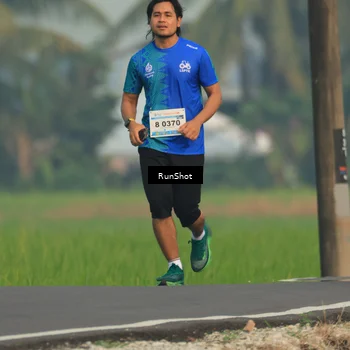 Runner Photo 5938747