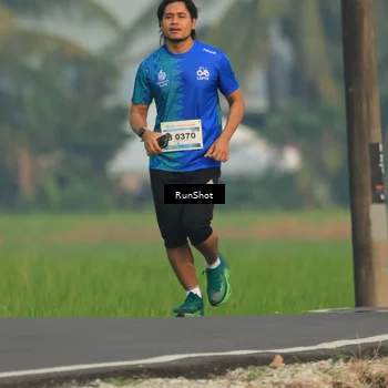 Runner Photo 5938749