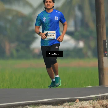 Runner Photo 5938754