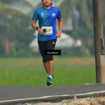 Runner Photo 5938755