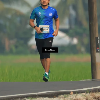 Runner Photo 5938756