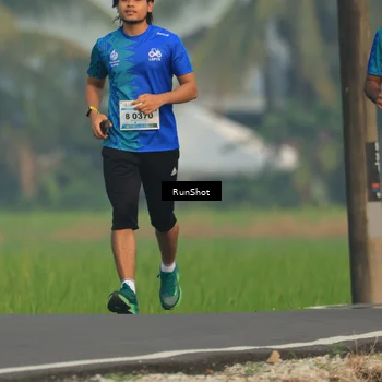 Runner Photo 5938769