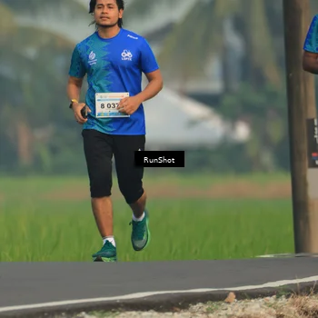 Runner Photo 5938770