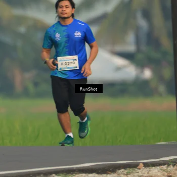 Runner Photo 5938772