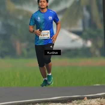 Runner Photo 5938774