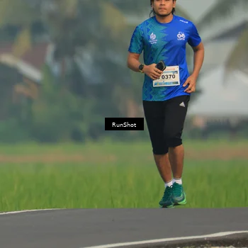 Runner Photo 5938801
