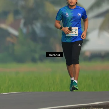 Runner Photo 5938803