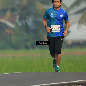 Runner Photo 5938807