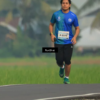 Runner Photo 5938809