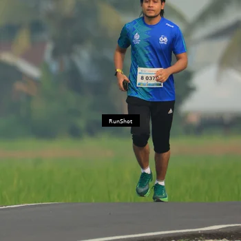 Runner Photo 5938812