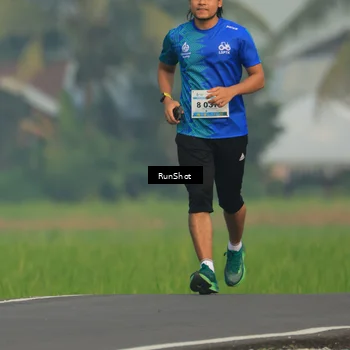 Runner Photo 5938817