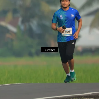 Runner Photo 5938819