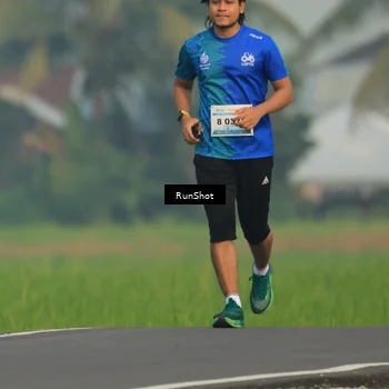 Runner Photo 5938829