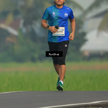 Runner Photo 5938834