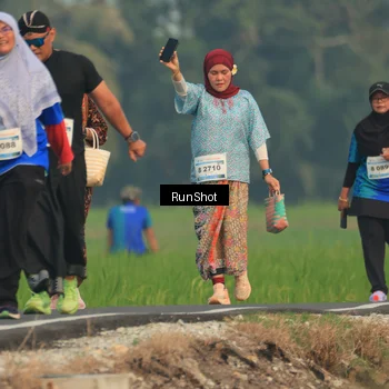 Runner Photo 5938847