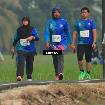 Runner Photo 5938873