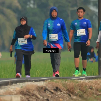 Runner Photo 5938876