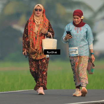 Runner Photo 5938987