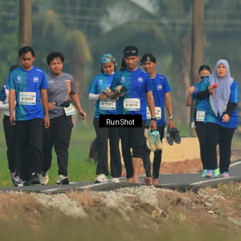 Runner Photo 5939048