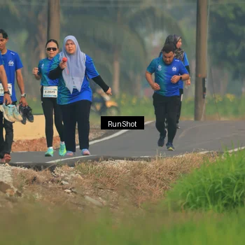 Runner Photo 5939053