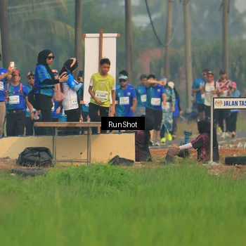 Runner Photo 5939060