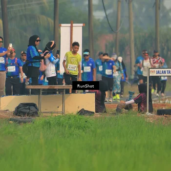 Runner Photo 5939065