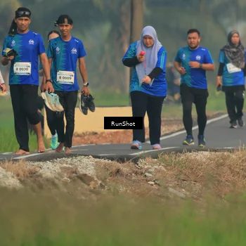 Runner Photo 5939087