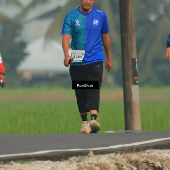 Runner Photo 5939140