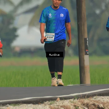 Runner Photo 5939143