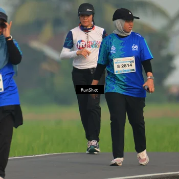Runner Photo 5939241