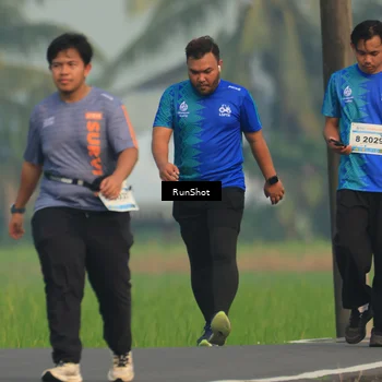 Runner Photo 5939291