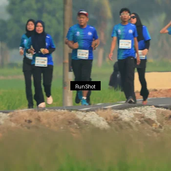 Runner Photo 5939325