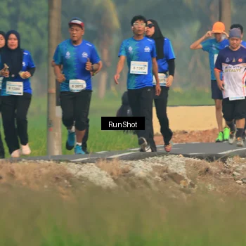 Runner Photo 5939328