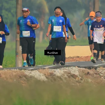 Runner Photo 5939337