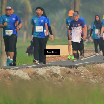 Runner Photo 5939346