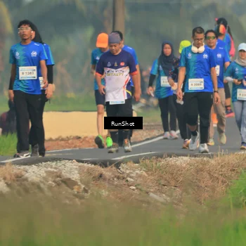 Runner Photo 5939348