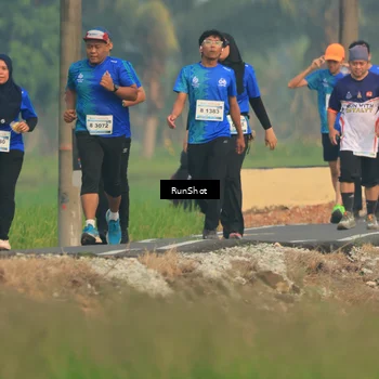 Runner Photo 5939349