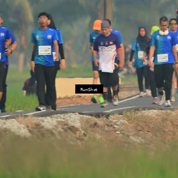Runner Photo 5939350