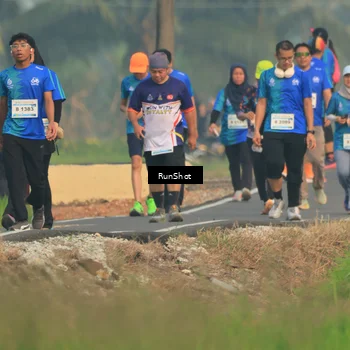 Runner Photo 5939351