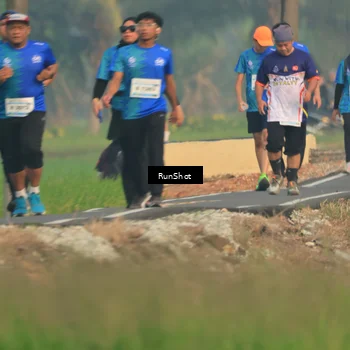 Runner Photo 5939363
