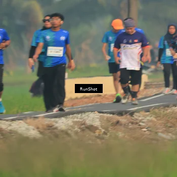 Runner Photo 5939370