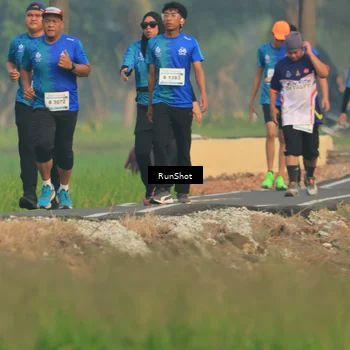 Runner Photo 5939375