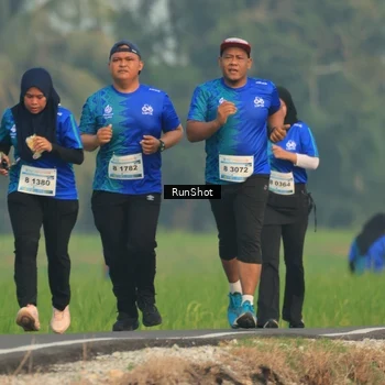 Runner Photo 5939468